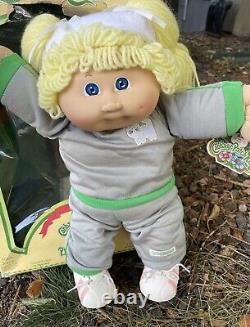 1985 Coleco French Canadian P'tits Bouts de Choux Cabbage Patch Kids Doll Blonde