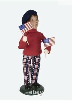 2022 Byers Choice Caroler Spring Summer American Patriotic Boy Doll Brand New