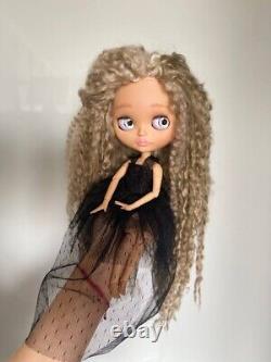 Custom blythe doll ooak, new doll, tan skin blonde hair