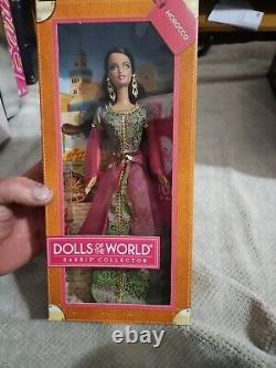 Dolls Of The World Morocco Passport Series X8425 2012