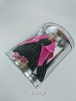 Happy Holidays 1998 Barbie Doll Special Edition