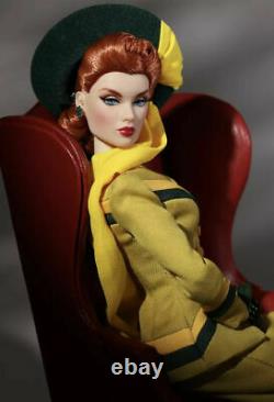 Integrity Toys NEW YORK BOUND VICTOIRE ROUX EAST 59TH 12 Doll NRFB