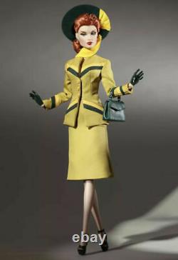 Integrity Toys NEW YORK BOUND VICTOIRE ROUX EAST 59TH 12 Doll NRFB