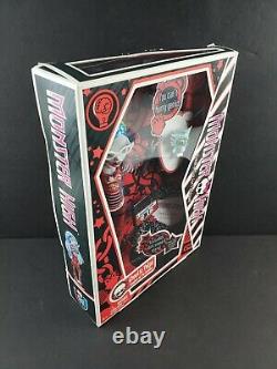 Monster High Doll Signature 1st Wave Ghoulia Yelps 2010 Mattel R3708 RARE NEW