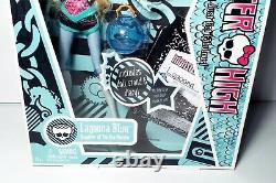 Monster High First Wave Lagoona Blue Doll Mattel 2009 NEW RARE