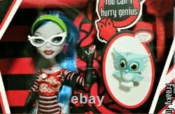 Monster High Ghoulia Yelps 1st Wave Original Doll with Pet NIB New in Box! RARE
