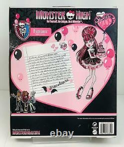 Monster High Sweet 1600 Draculaura Doll, WithAccessories, New, 2011