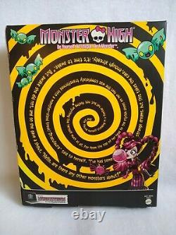 New in Box 2013 Monster High Doll Draculaura Sweet Screams