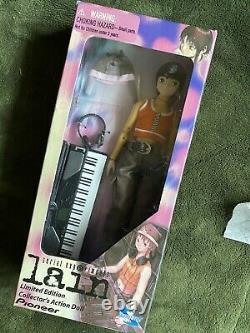 RARE LIMITED EDITION Toynami Serial Experiments Lain Action Doll Figure