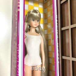 Shion Monthly Doll