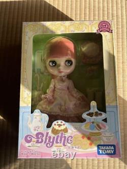 TAKARA TOMY Neo Blythe Dainty Biscuit doll Pink hair Figure JAPAN NEW