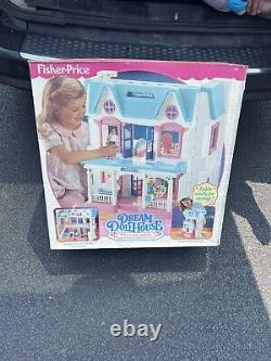 Vintage 1993 Fisher Price Loving Family Dream Folding Doll House