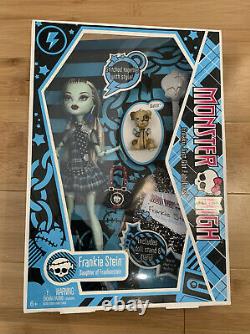 2009 Mattel Monster High Original 1st First Wave Frankie Stein Doll Watzit Nouveau
