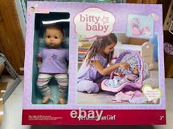 American Girl Bitty Baby Doll & Travel Seat Gift Set Brown Hair - New In Box