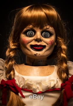 Annabelle Doll La Conjuration Par Trick Or Treat Studios 11 Échelle Prop Stock