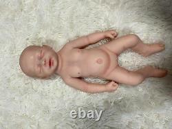 Cosdoll Platinum Silicone Reborn Baby Doll 4,96 Lb Lifelike Soft Silicone Baby