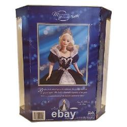 Édition Spéciale Millennium Princesse Barbie Doll (24154) Robe Bleue Forme Nib