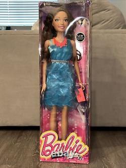 Énorme 28 Tall Barbie Meilleure Poupée Amie De Mode Avec Collier Orange & Purse