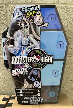 Ensemble de 4 pièces Mattel Monster High Fearidescent FRANKIE DRACULAURA CLAWDEEN LAGOONA