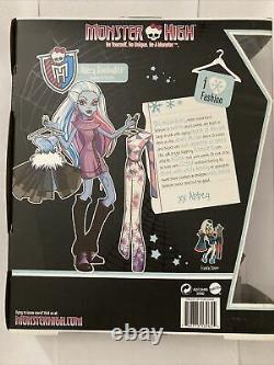 Monster High Abbey Bominable 3 Frosty Outfits First Wave Exclusive Rare Nouveau