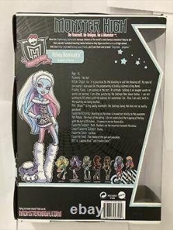 Monster High Abbey Bominable Doll With Pet Shiver Wave 1 Exclusive Rare Nouveau