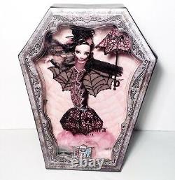 Monster High Adult Collector Limited Edition Draculaura Doll Mattel Nouveau