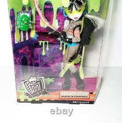 Monster High Sdcc Exclusive Ghostbusters Frankie Stein Doll Mattel Nouveau