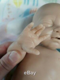 Nouveau 14 Prématuré Full Body Silicone Baby Girl Doll Tabitha