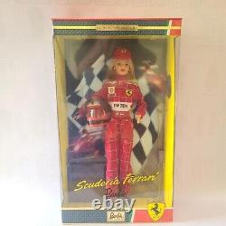 Nouvelle poupée Barbie Scuderia Ferrari 2000 en tenue officielle de course F1 Ferrari - BOÎTE