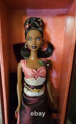 Poupée Barbie Africaine-Américaine Exotic Intrigue Avon Exclusive 2003 Mattel B9796 NRFB