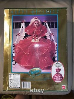 Poupée Barbie édition spéciale Joyeuses Fêtes 1993