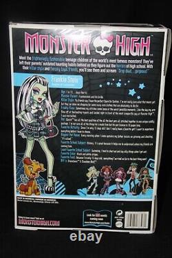 Poupée Frankie Stein Monster High de 2009, première vague, NIB
