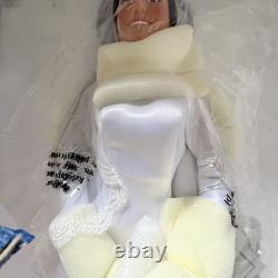 Poupée de mariée NIB PRINCESSE MEGHAN MARKLE Danbury Mint