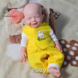 Poupée garçon en silicone de 18,5 pouces COSDOLL avec les yeux fermés en position de sommeil
