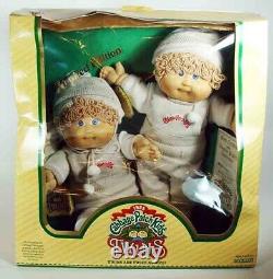 Poupées jumelles Cabbage Patch de 1985, boîte originale, certificats de naissance non ouverts, étiquettes
