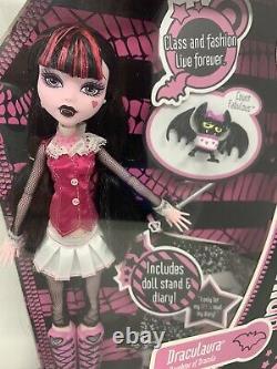 Première Vague! Nib Draculaura Fille De Dracula Monster High Doll