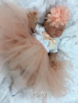 Reborn Girl Doll Peach Tutu Dormir Bébé Sofia S144