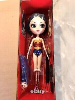 Wonder Woman Pullip Doll Sdcc 2012 Exclusivité. Jamais Retiré De La Boîte